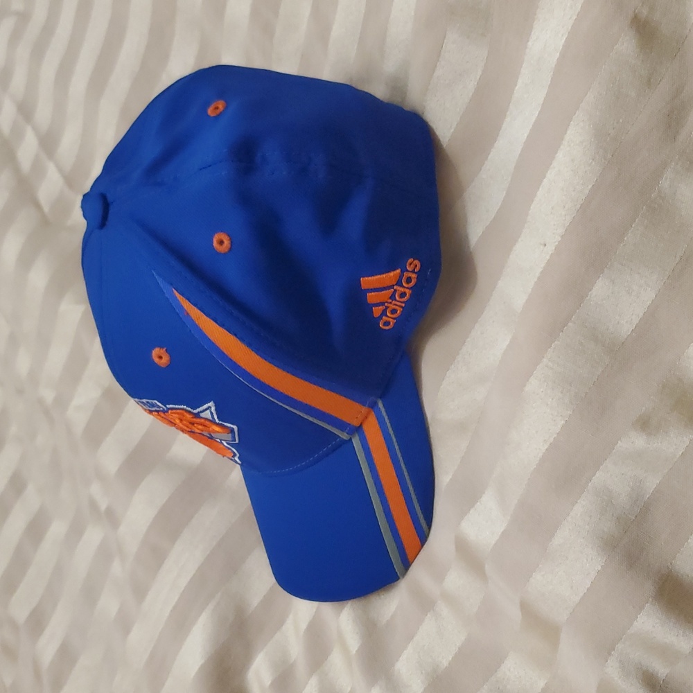 Adidas New York Knicks Blue Cap - Picture 2 of 6